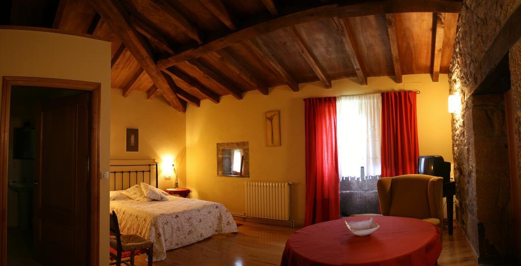 Rectoral De Goian Sarria Quarto foto